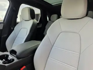 2026 Porsche Cayenne S E-Hybrid - Photo 37