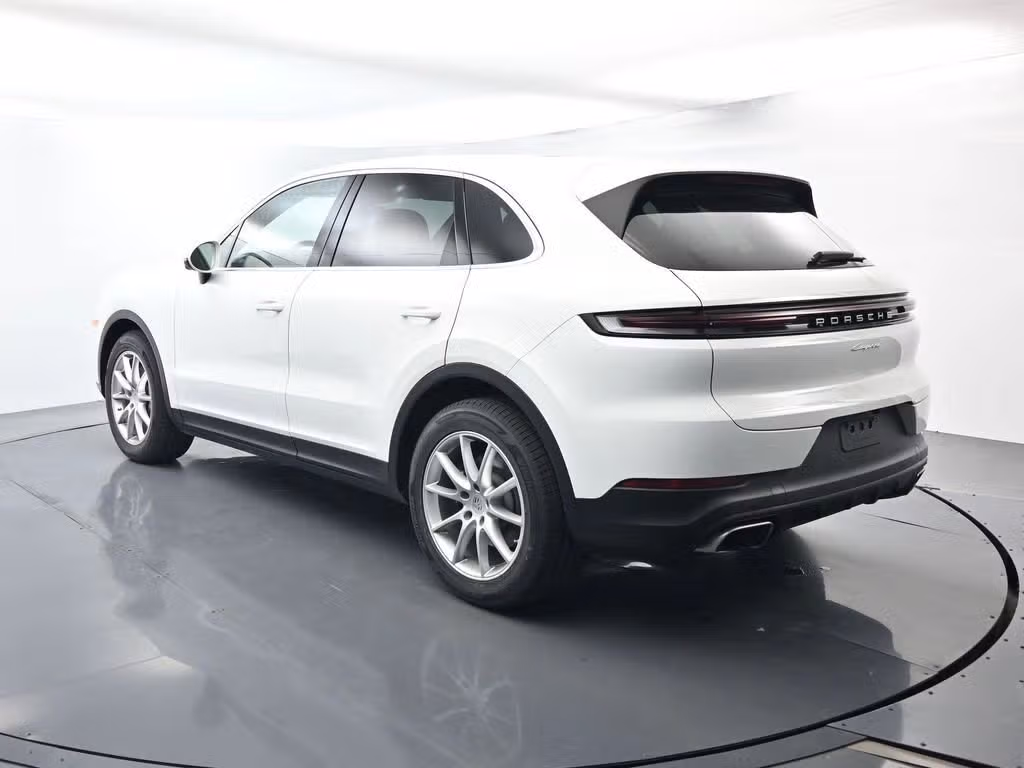 2024 Porsche Cayenne Base - Photo 20