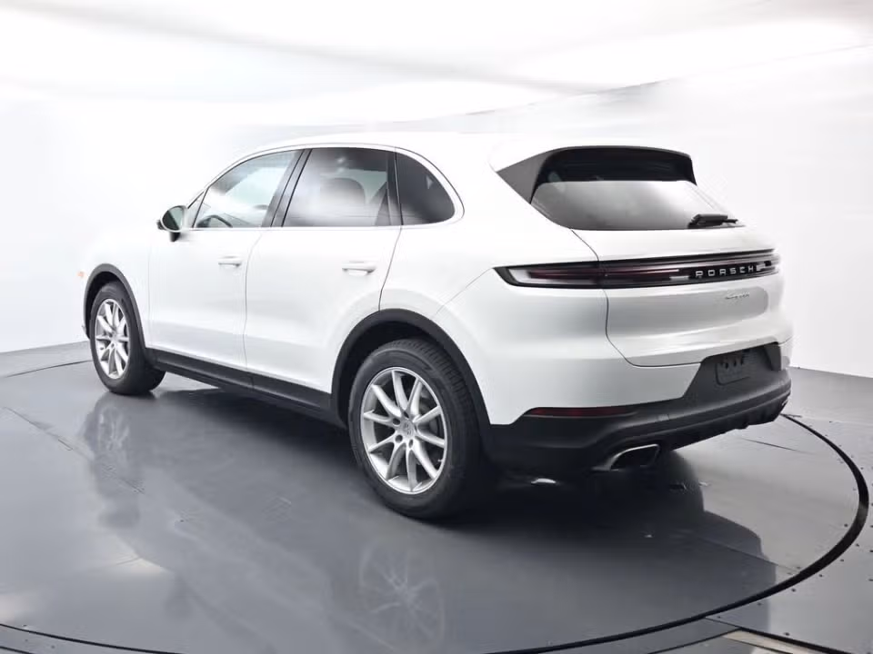 2024 Porsche Cayenne Base - Photo 19