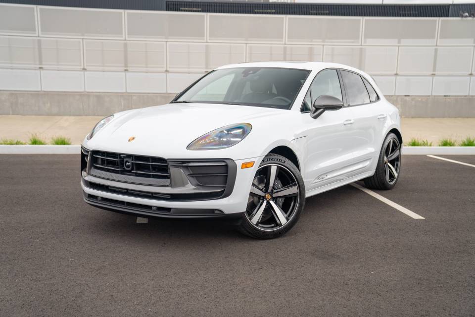 2026 Porsche Macan