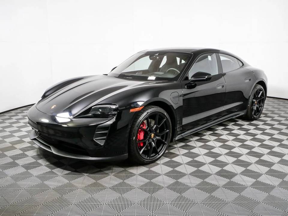 2024 Porsche Taycan