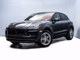2026 Porsche Macan -'s photo