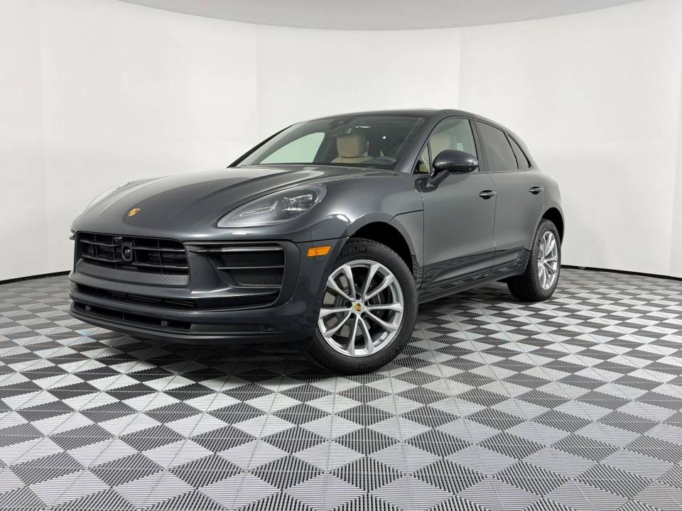 2026 Porsche Macan