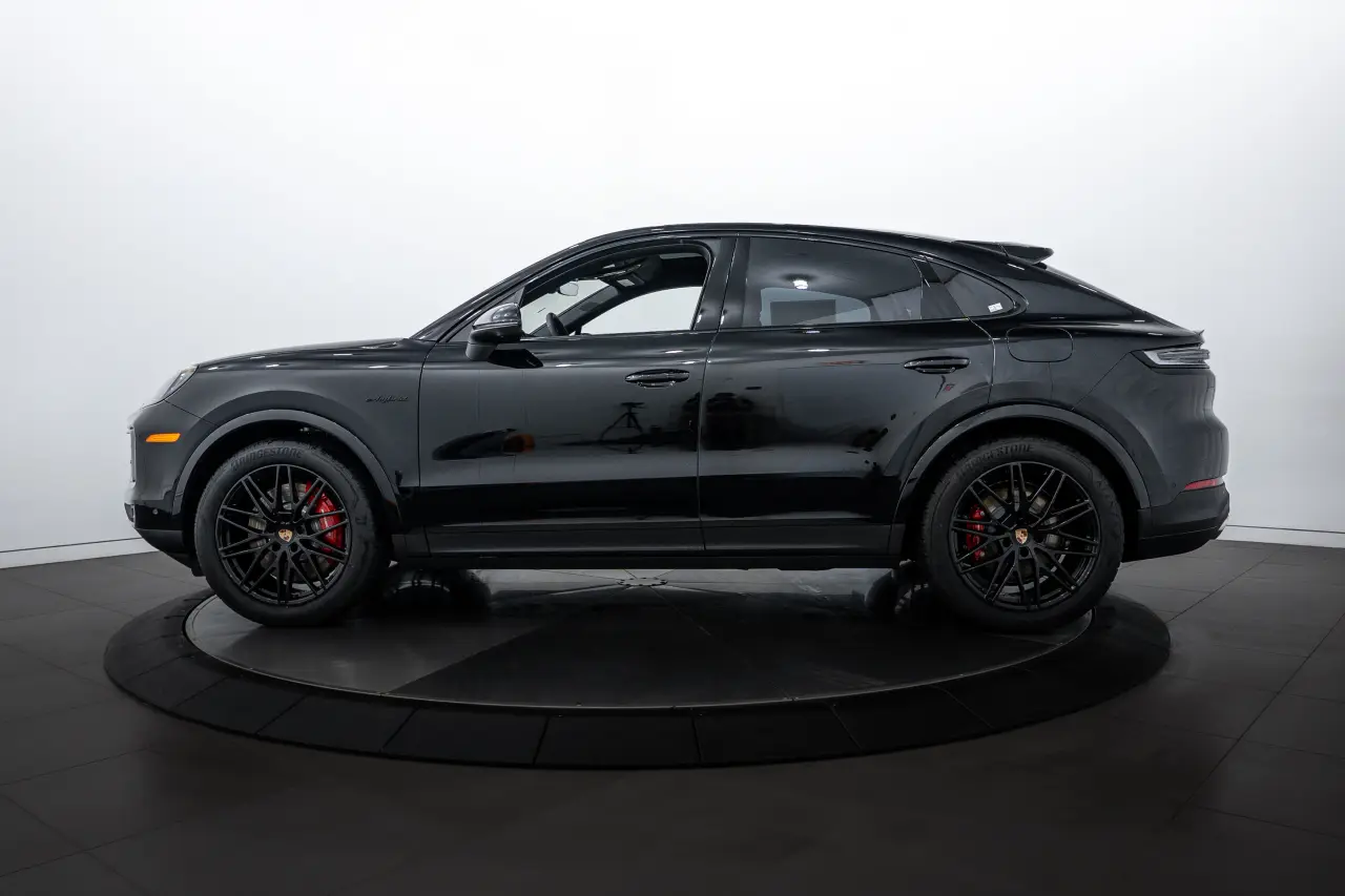 2026 Porsche Cayenne Coup S E-Hybrid - Photo 16