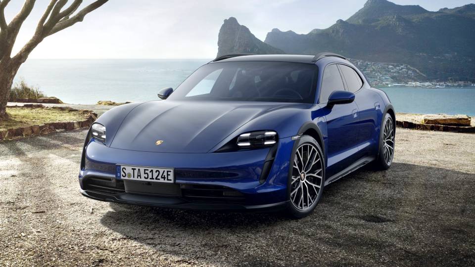2021 PORSCHE TAYCAN