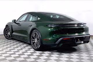 2025 Porsche Taycan Base - Photo 17