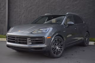 2025 Porsche Cayenne E-Hybrid's photo