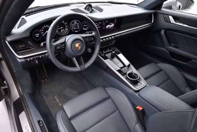 2025 Porsche 911 Turbo S - Photo 26