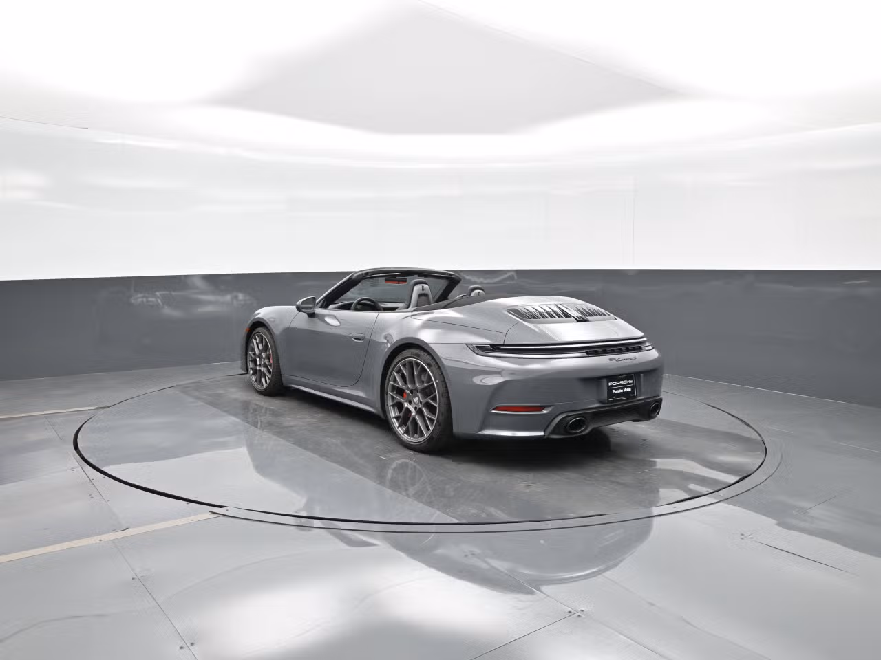 2025 Porsche 911 S - Photo 20