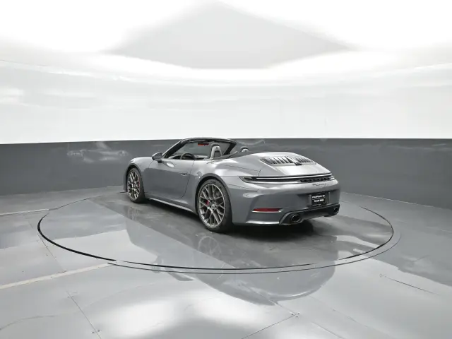 2025 Porsche 911 S - Photo 22
