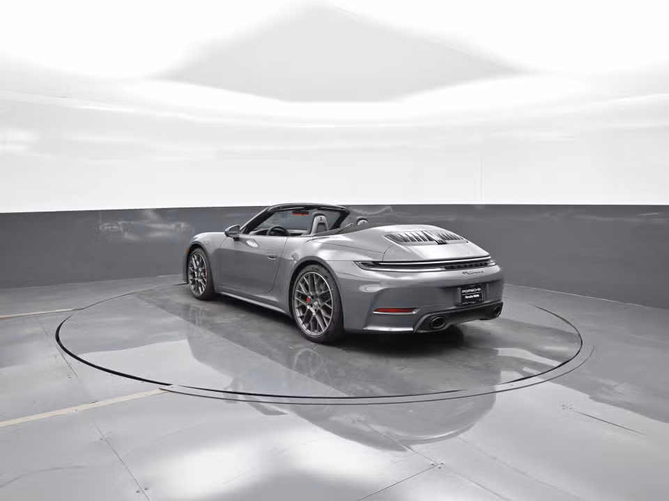 2025 Porsche 911 S - Photo 19