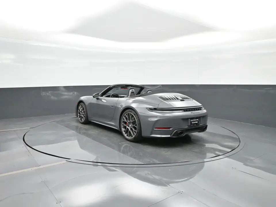 2025 Porsche 911 S - Photo 23