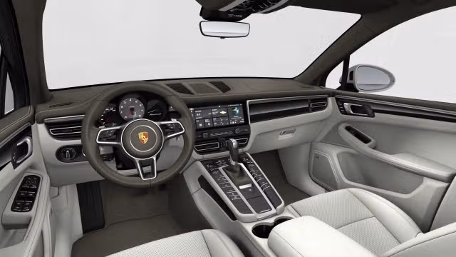 2021 Porsche Macan S - Photo 26