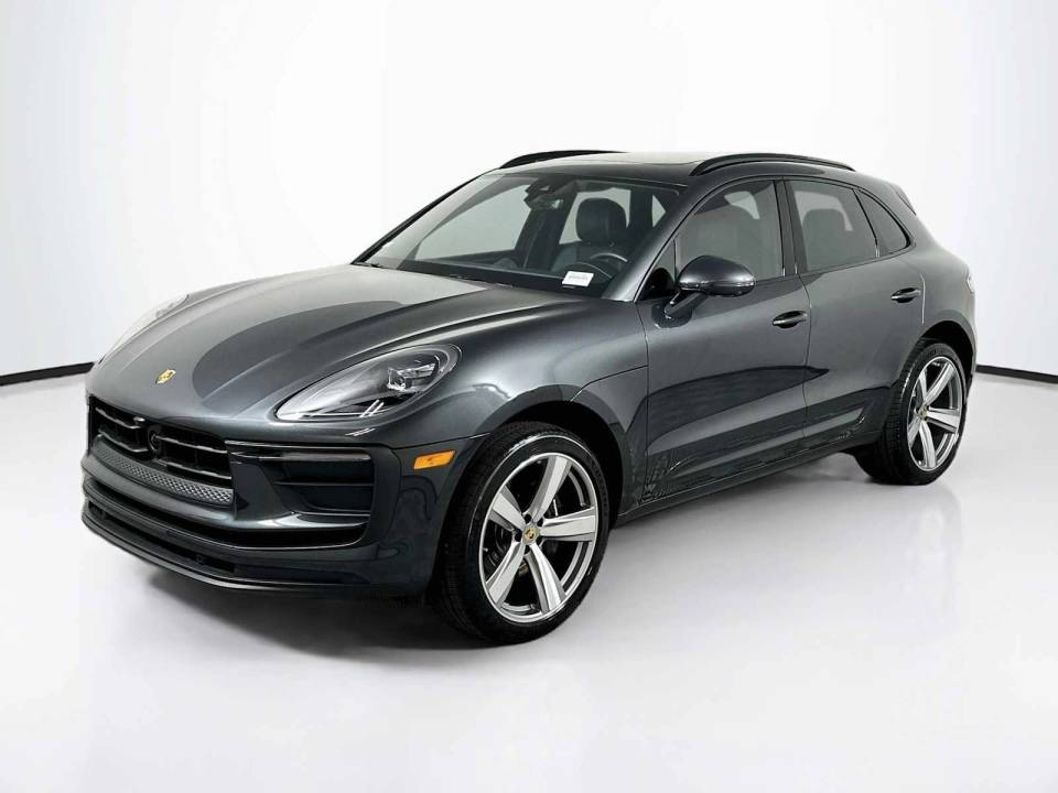 2026 Porsche Macan