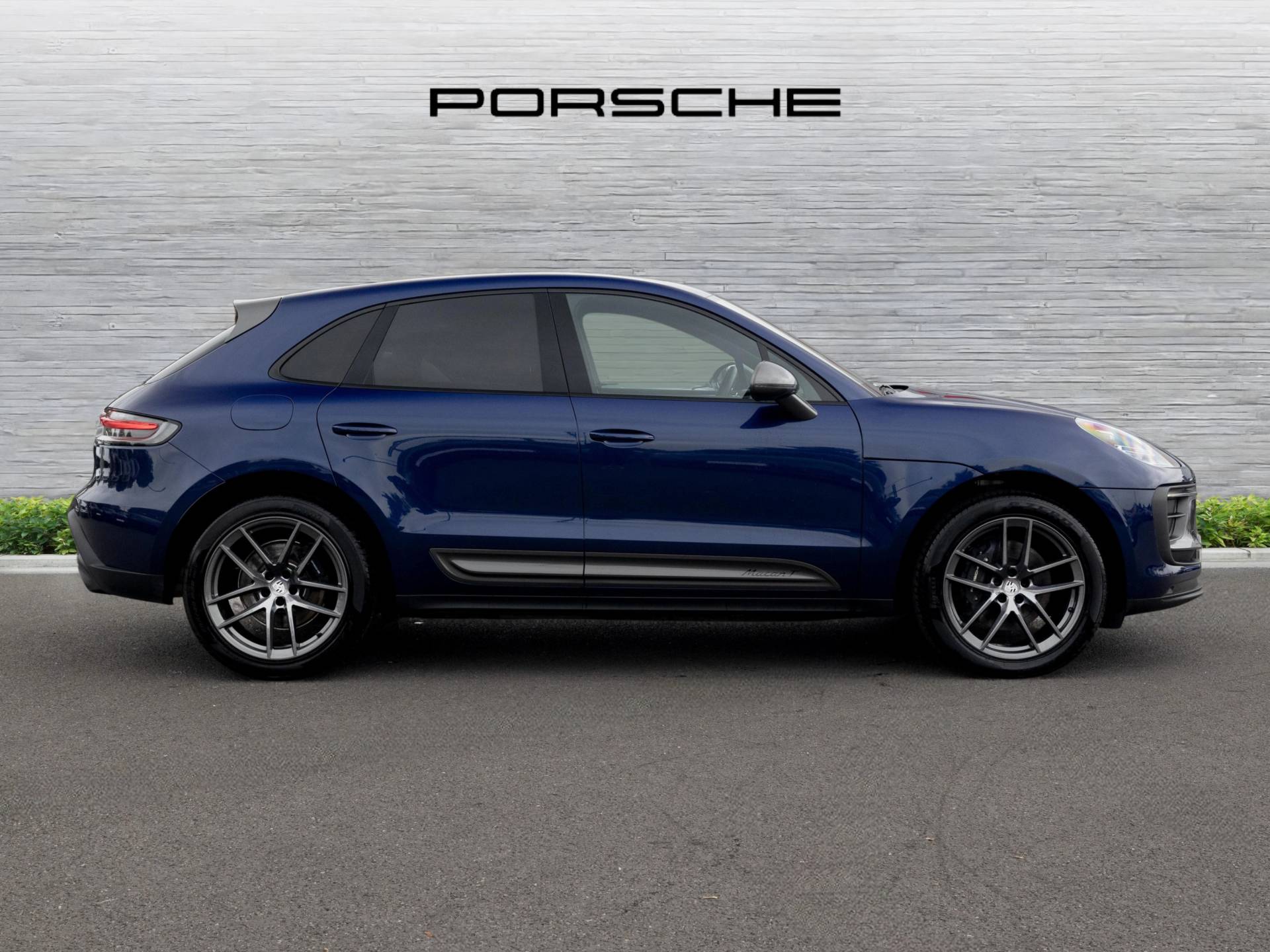 Macan T, photo 2 of 86