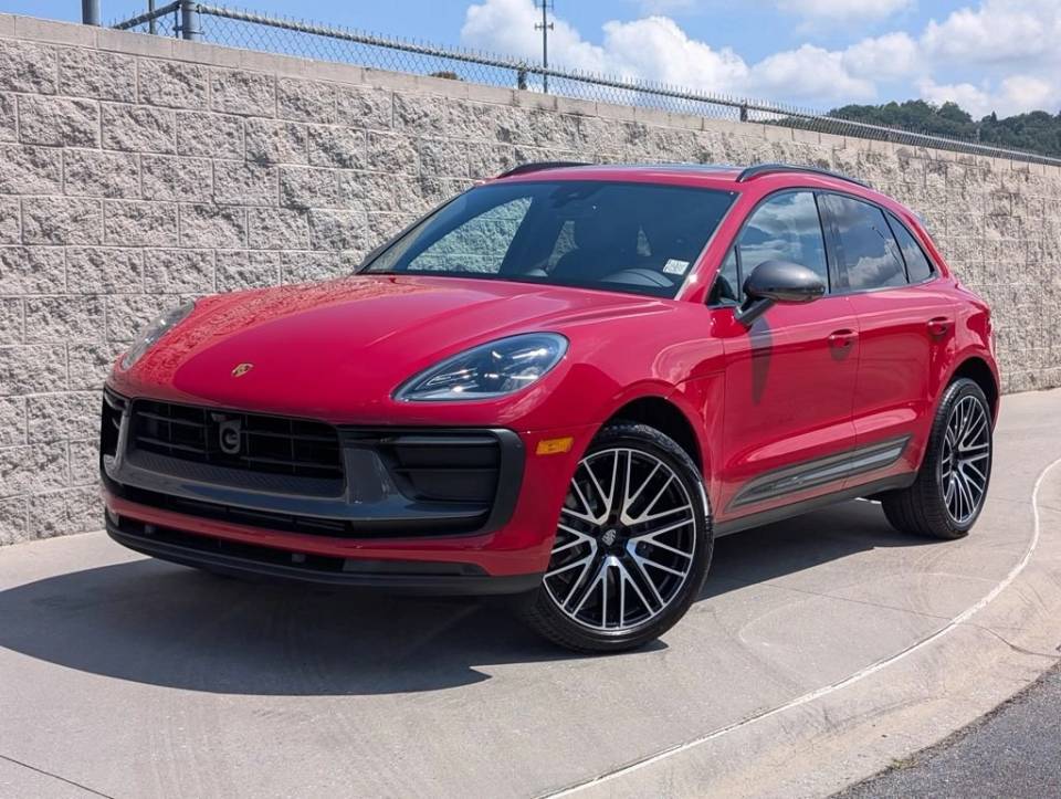 2026 Porsche Macan T