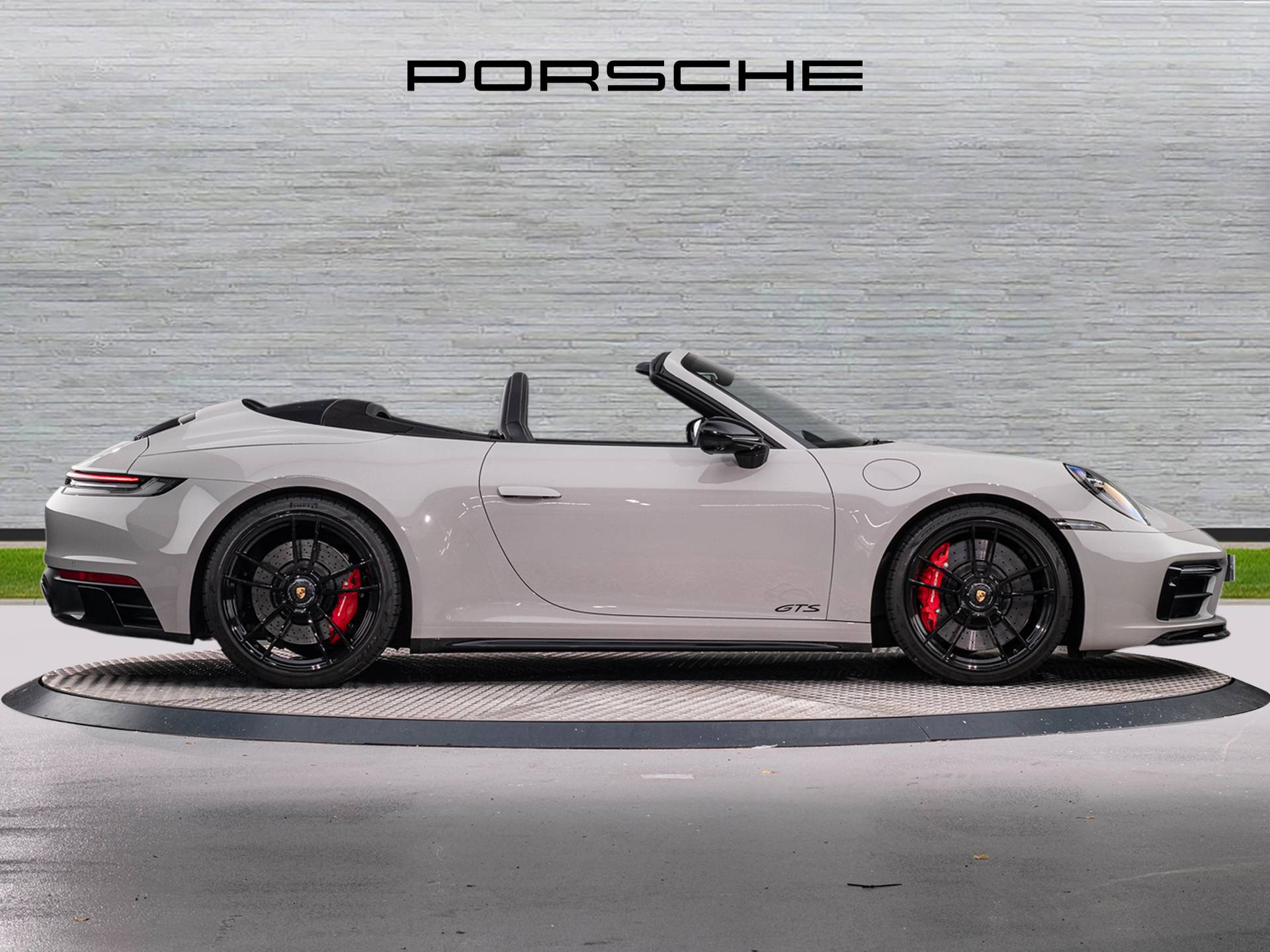 911 Carrera GTS Cabriolet, photo 2 of 55