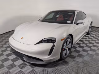 2023 Porsche Taycan 4S's photo