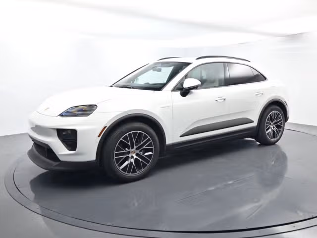 Used 2025 Porsche Macan Base with VIN WP1AD2XA5SL076295 for sale in West Palm Beach, FL