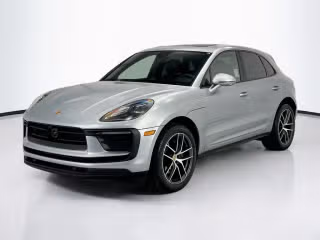 2025 Porsche Macan -'s photo
