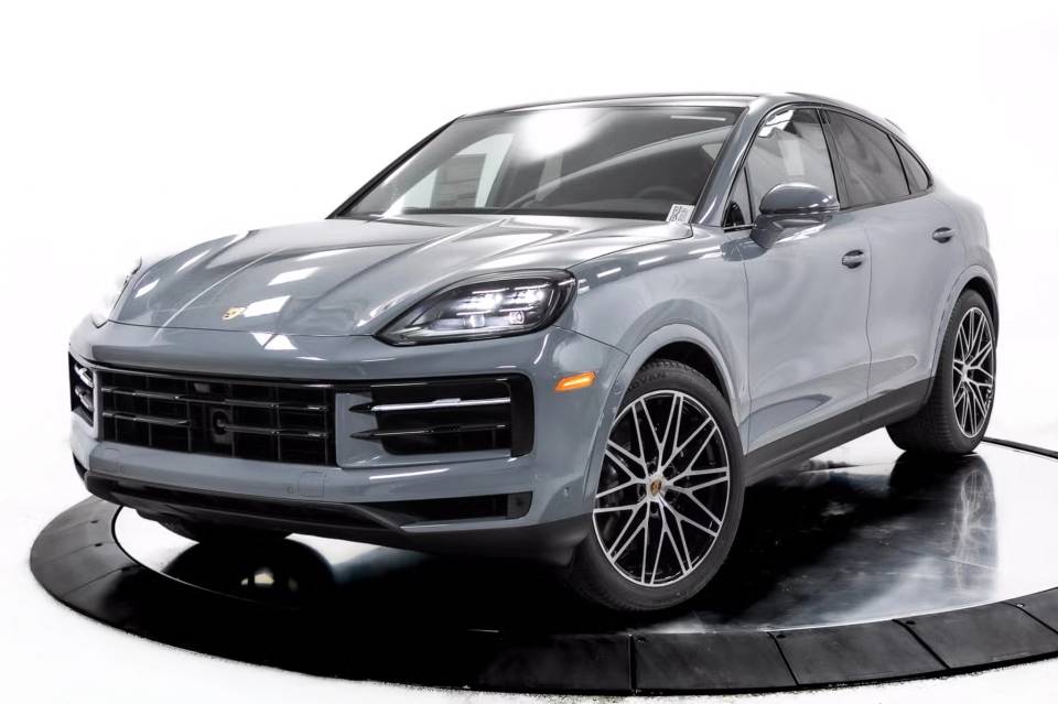 2025 Porsche Cayenne Coup S