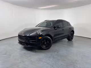 2020 Porsche Macan -'s photo