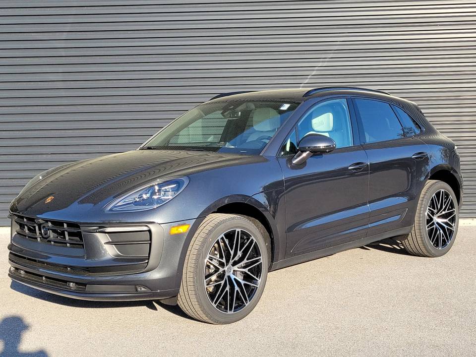 2026 Porsche Macan