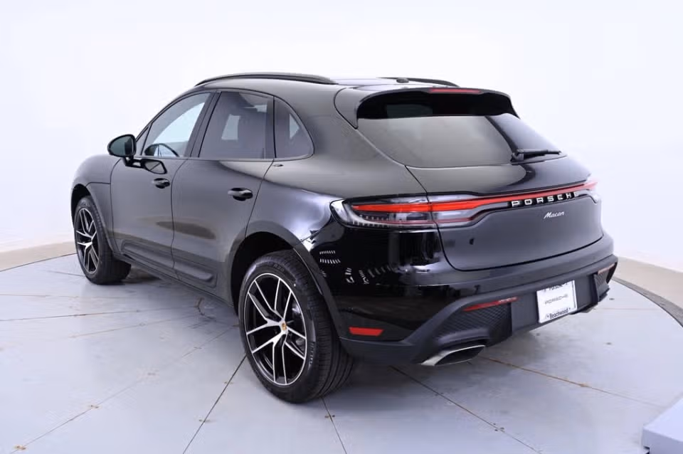 2025 Porsche Macan Base - Photo 19