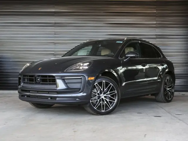 2026 Porsche Macan Base - Photo 6