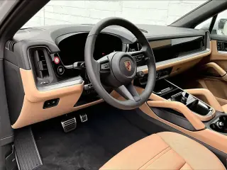 2026 Porsche Cayenne Coup E-Hybrid - Photo 29
