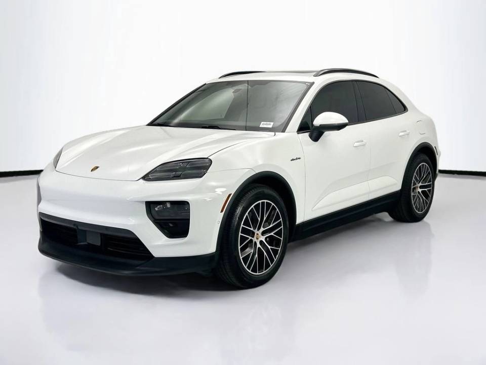 2026 Porsche Macan