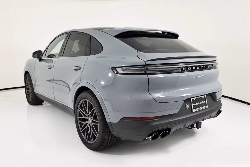 2026 Porsche Cayenne Coup S - Photo 20