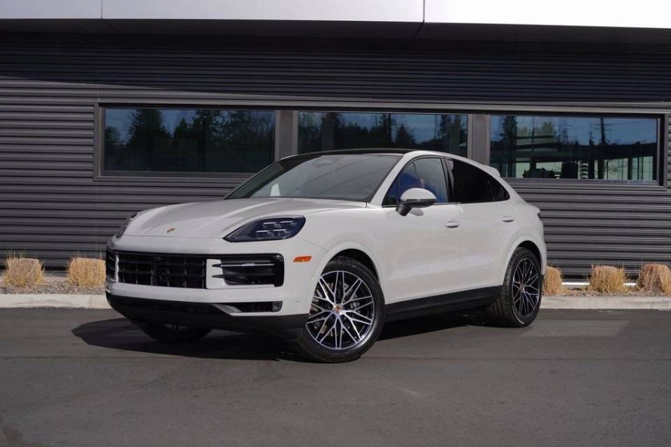 2026 Porsche Cayenne Coup