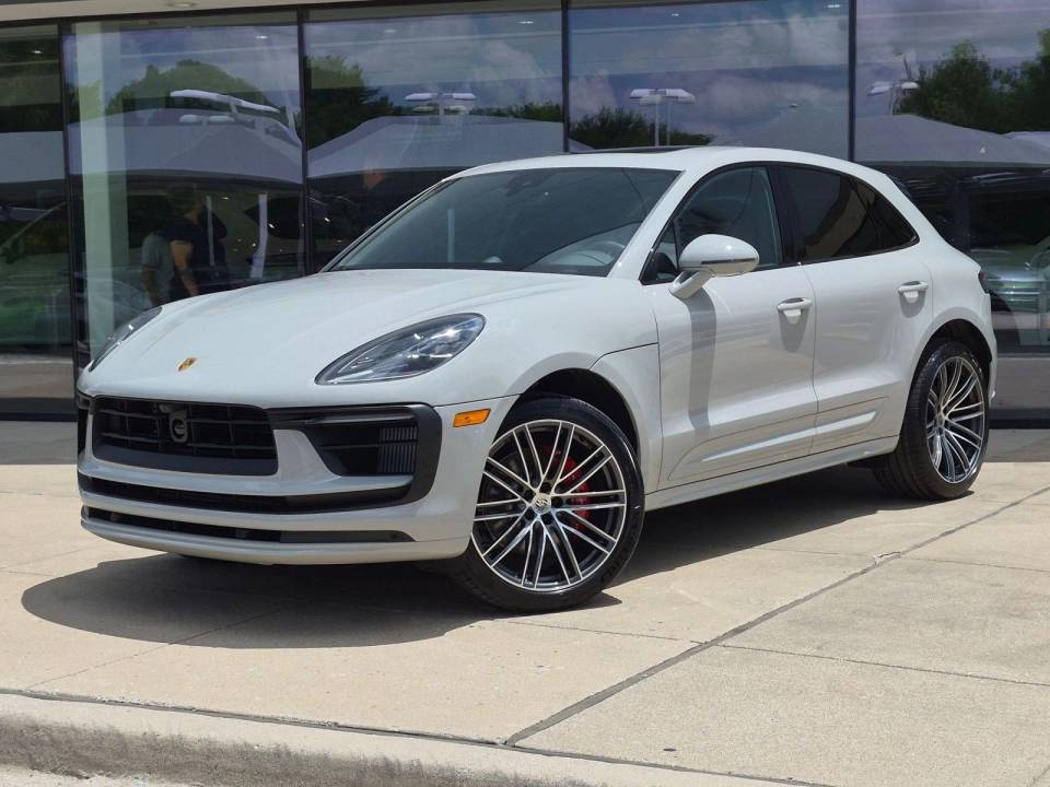 2026 Porsche Macan S