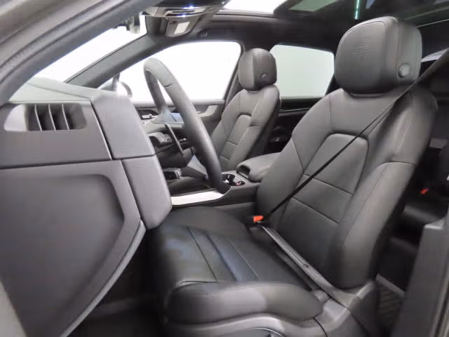 2026 Porsche Cayenne E-Hybrid - Photo 34