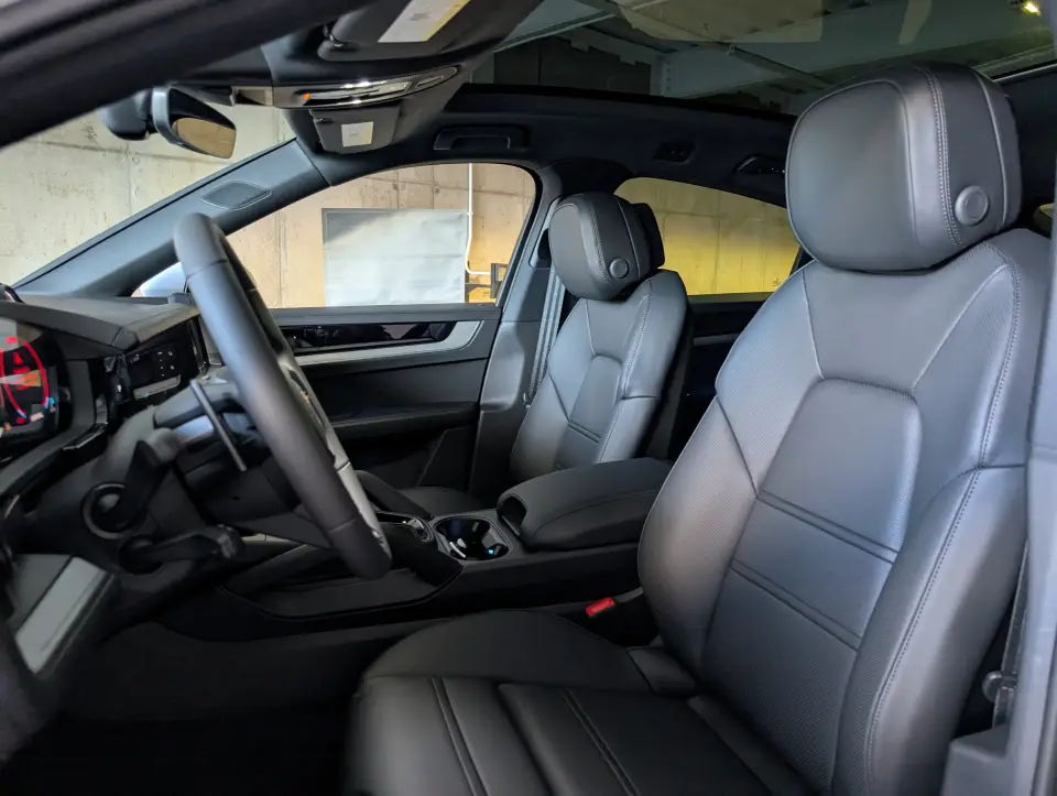 2026 Porsche Cayenne Coup S - Photo 39