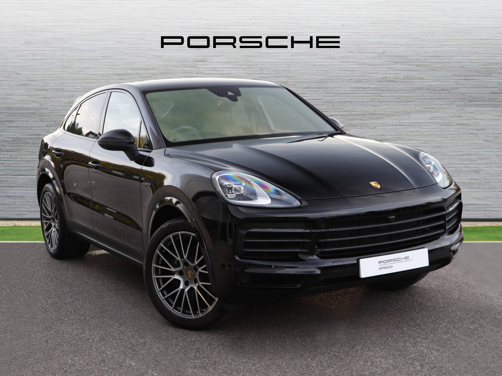Cayenne E-Hybrid Coupé, photo 1 of 45