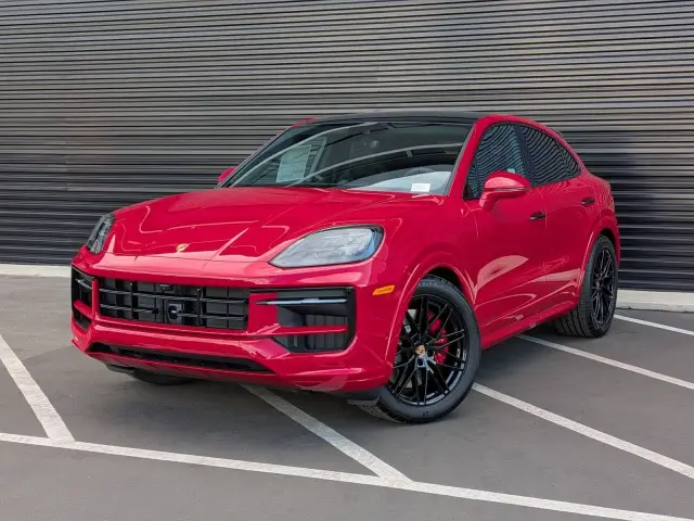 2026 Porsche Cayenne Coup S - Photo 6