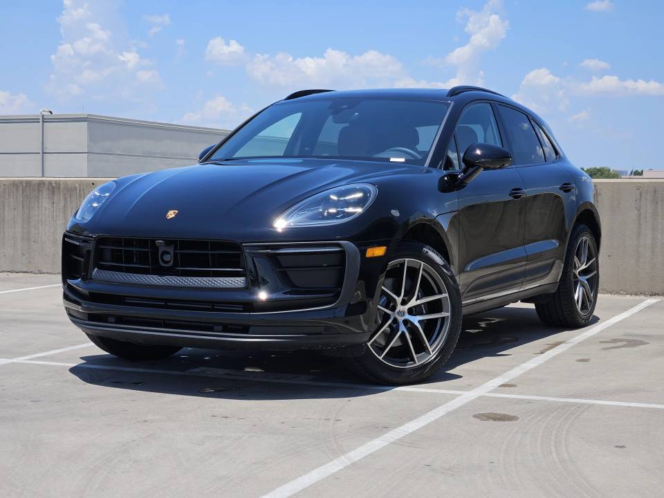 2026 Porsche Macan
