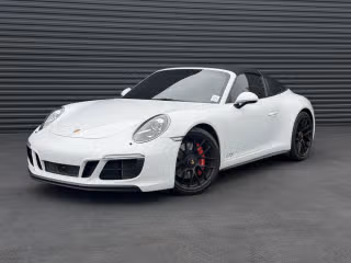 2018 Porsche 911 Targa 4 GTS's photo