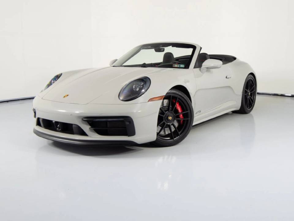 2022 Porsche 911 GTS