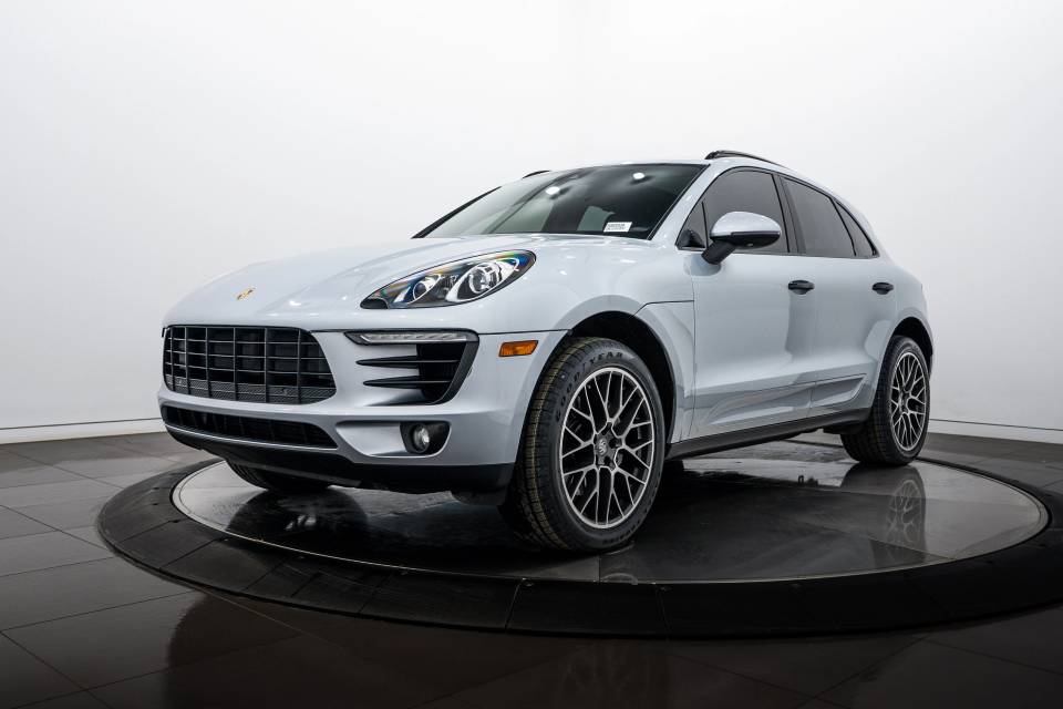 2018 Porsche Macan S