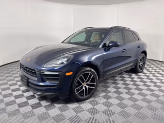 2022 Porsche Macan