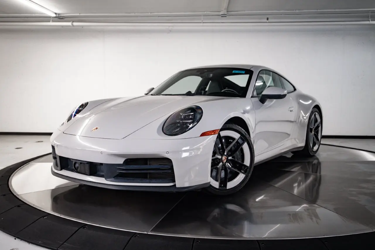 2025 Porsche 911 Carrera S