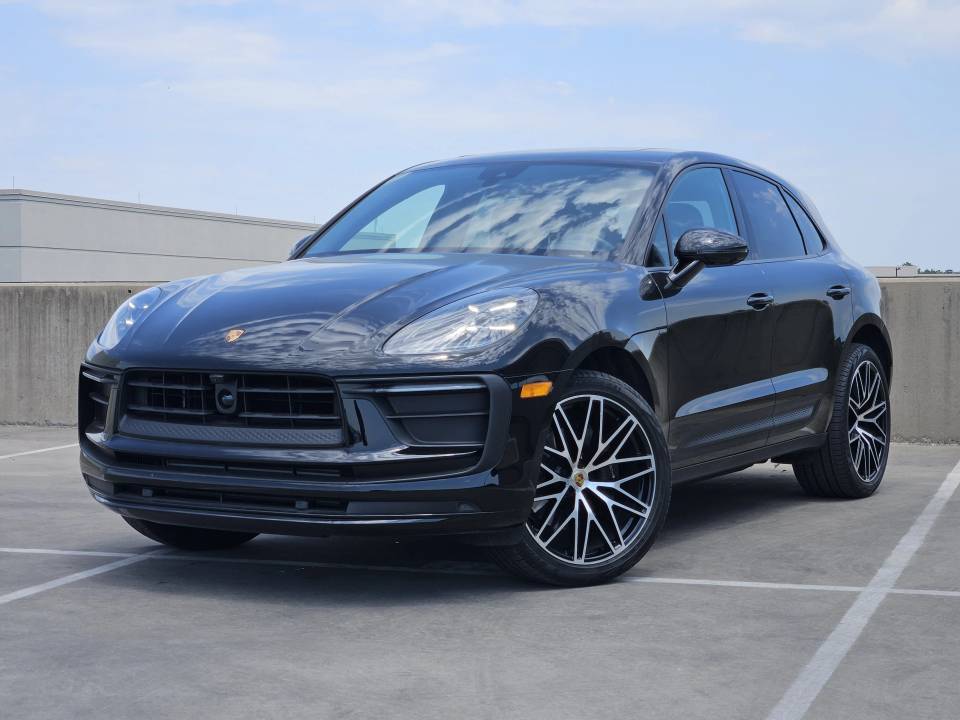 2026 Porsche Macan