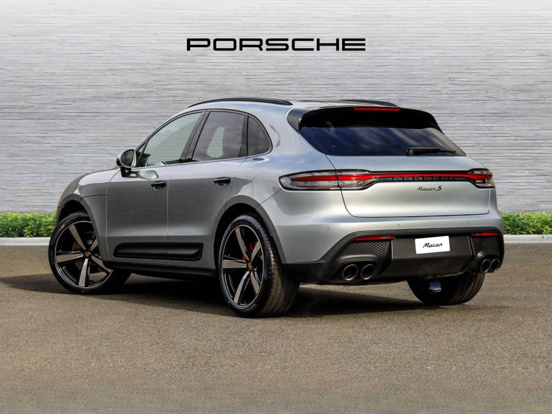 Macan S, photo 2 of 48