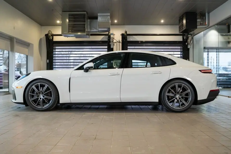 2026 Porsche Panamera Base - Photo 15
