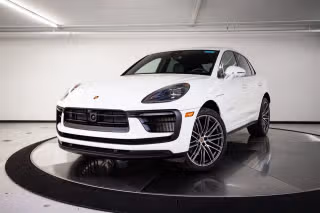 2026 Porsche Macan S's photo