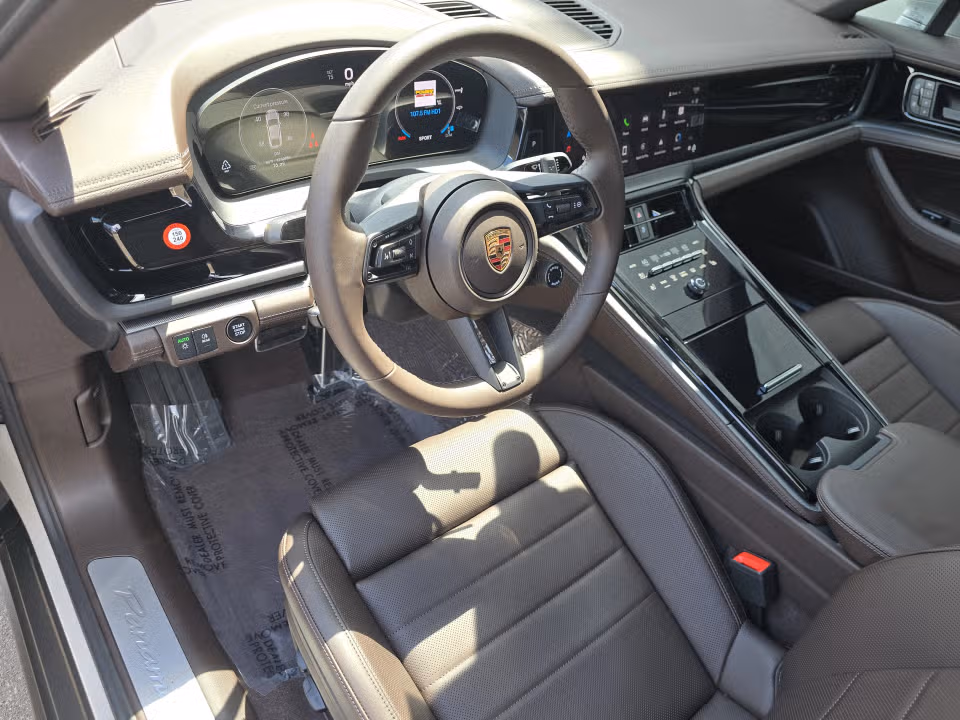 2025 Porsche Panamera Base - Photo 27