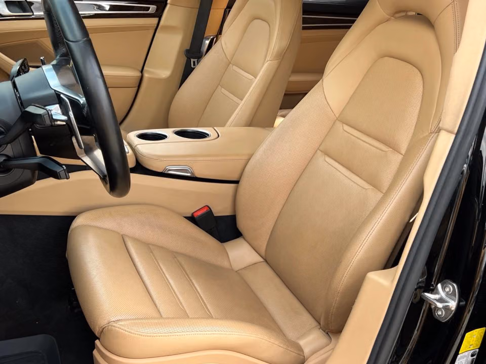 2018 Porsche Panamera S - Photo 35